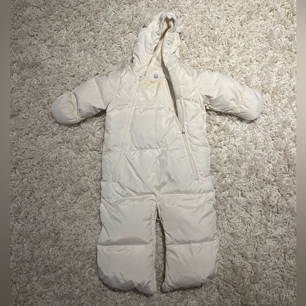 baby GAP infant bunting (3-6mo) NWOT